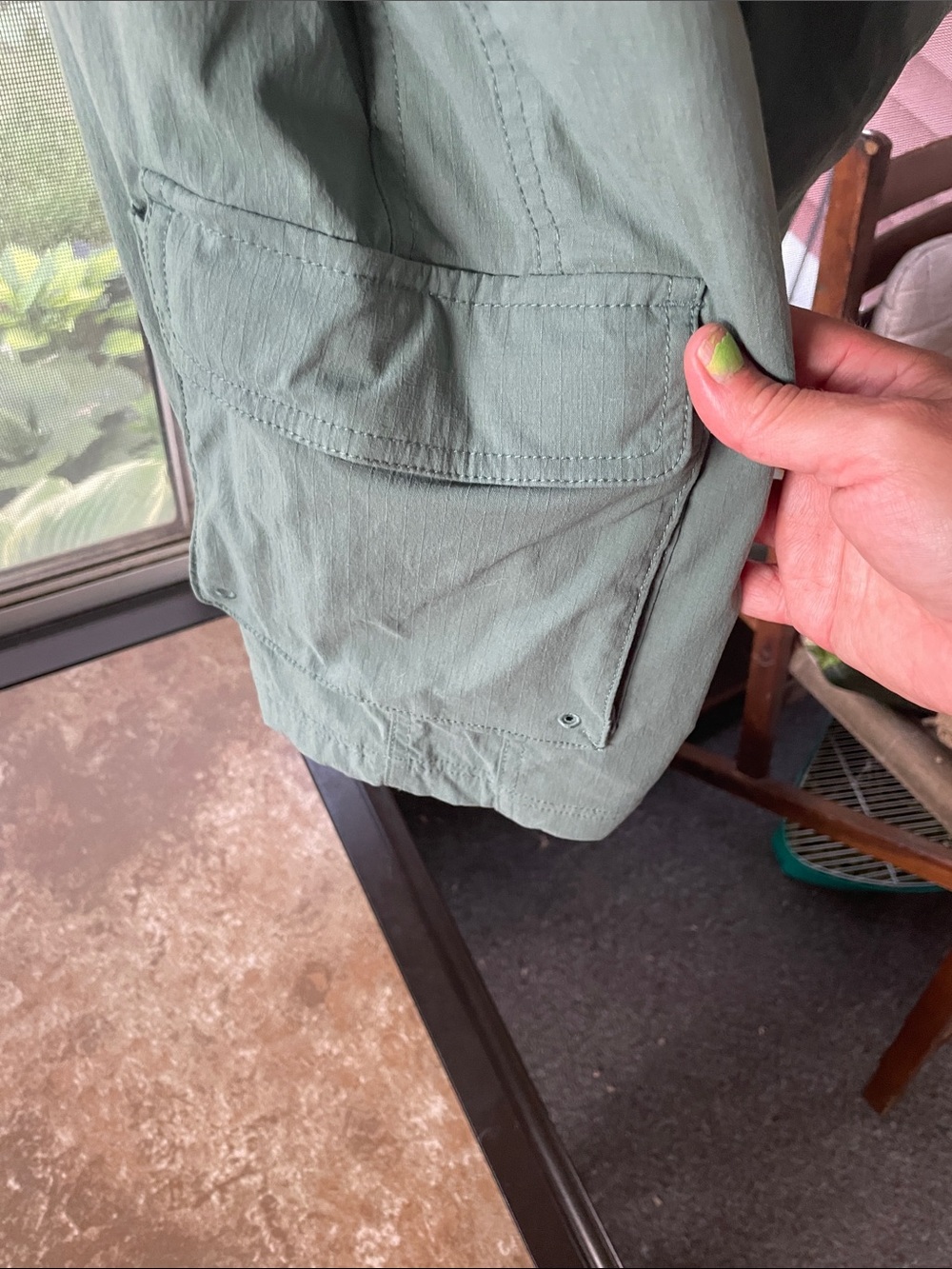 Duluth Trading Co Green Heirloom Gardening Overalls - Picture 9 of 13